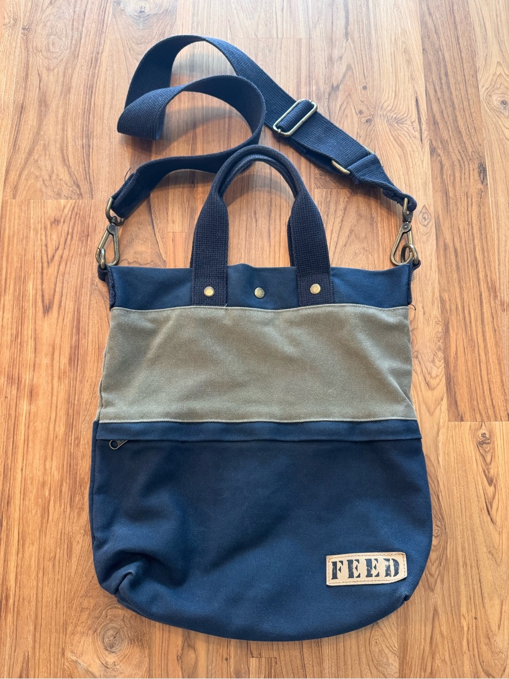 Crossbody FEED Bag Purse Canvas Navy Tan